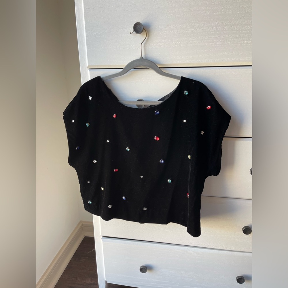 Urban Outfitters cropped velvet open back shirt with jewels (size large)